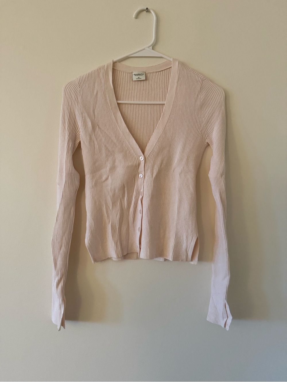Abercrombie & Fitch Pale Pink Ribbed V-Neck Cardigan